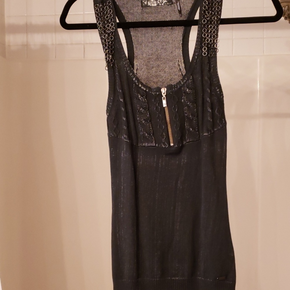 Guess - Picture 2 of 3